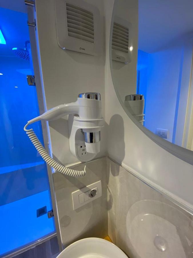 Visavi' Luxury Room Torre A Mare Esterno foto